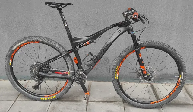 Orbea Oiz M30 Carbono L