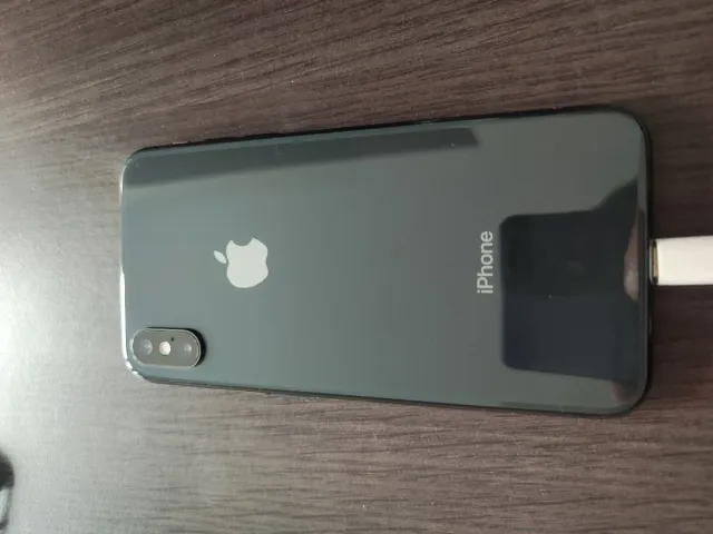 iPhone XS
