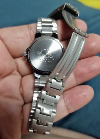Reloj Casio Plata Mujer