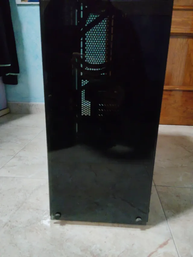 Ordenador Gaming Negro