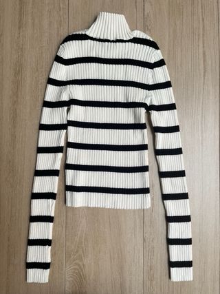 Jersey crop niña rayas cuello alto Talla S