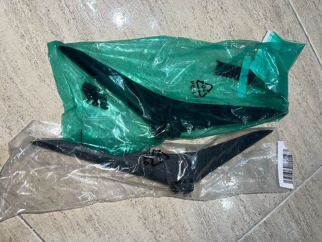 Supporto TV (Gambe TV per Tavolo)