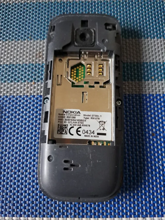 Cellulare Nokia 2730c-1 Argento