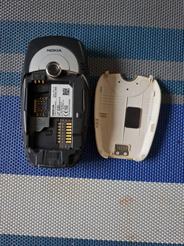 Cellulare Nokia 6600 Bianco vintage