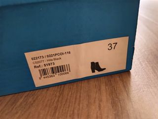 Botas de cuero negras