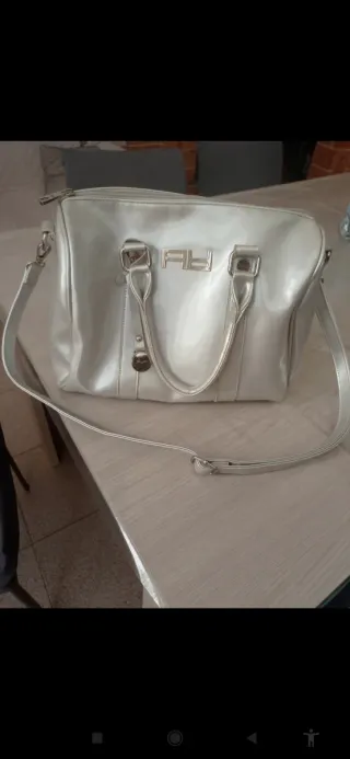 Borsa bauletto Artigli grigio perla con tracolla