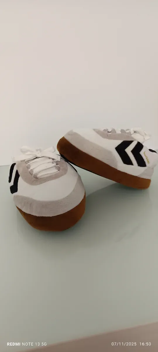 Zapatillas de casa niño Talla 32/33