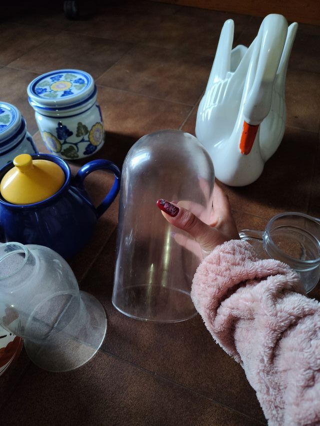 Jarrón de porcelana con tapa de todo en lote 11