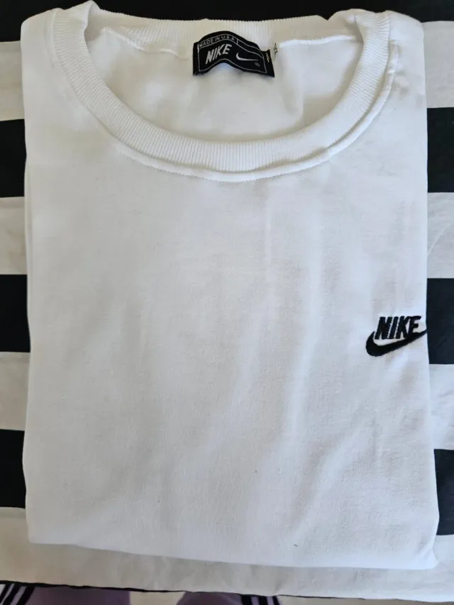 Sudadera Nike Blanca