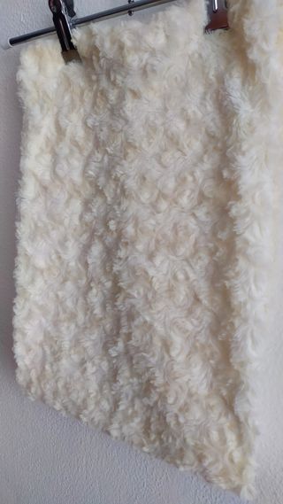 Bufanda tipo cuello, tejido relieve beige