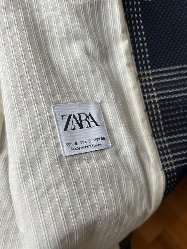 Chaleco Zara Cuadros Azul y Marrón