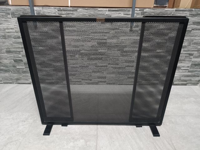 Salvachispas y soporte con utensilios chimenea 