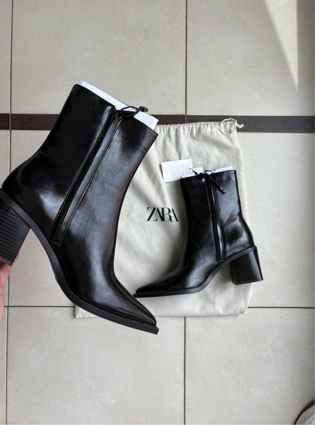 Botines Zara tacón ancho negros