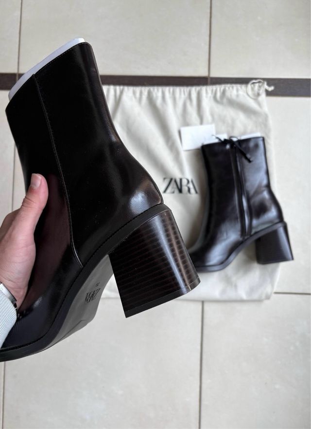 Botines Zara tacón ancho negros