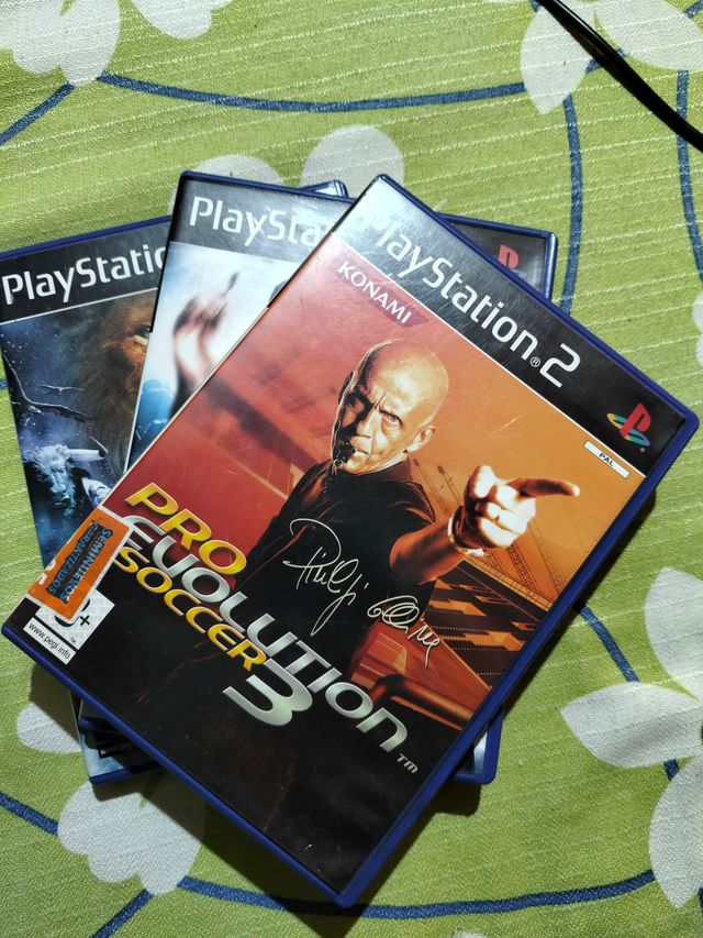 Pack 3 juegos para ps2 por 8 euros.