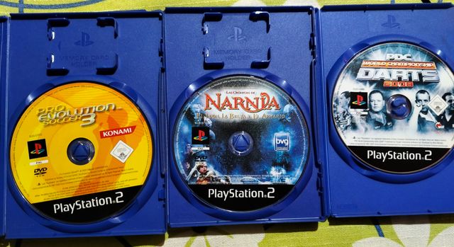 Pack 3 juegos para ps2 por 8 euros.