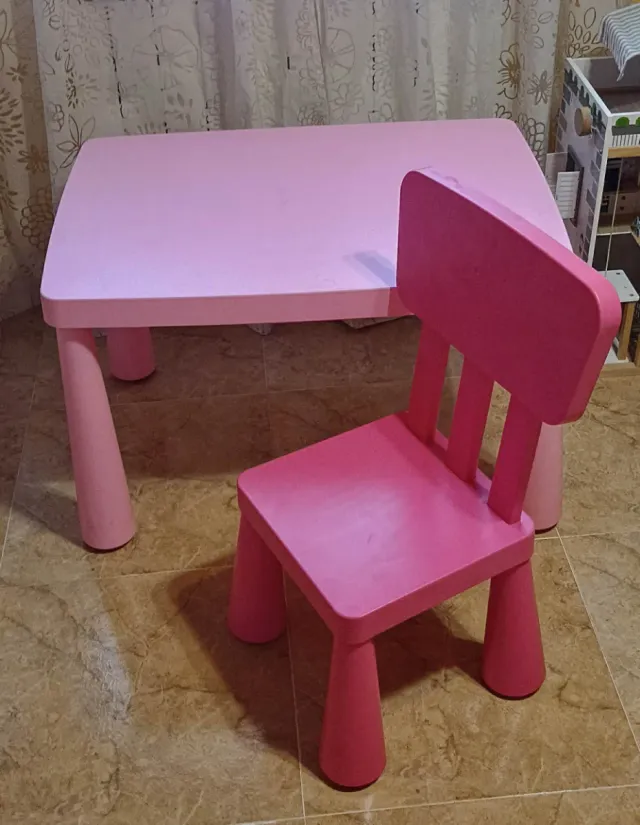 Mesa y Silla Infantil Ikea Rosa