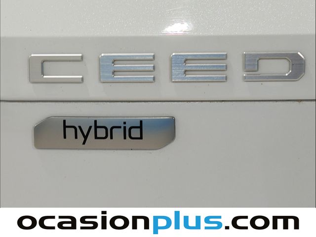 Kia Ceed Tourer 1.0 MHEV Style Edition DCT 74 kW (100 CV)