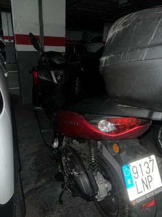 Yamaha NMAX 125cc para reparar