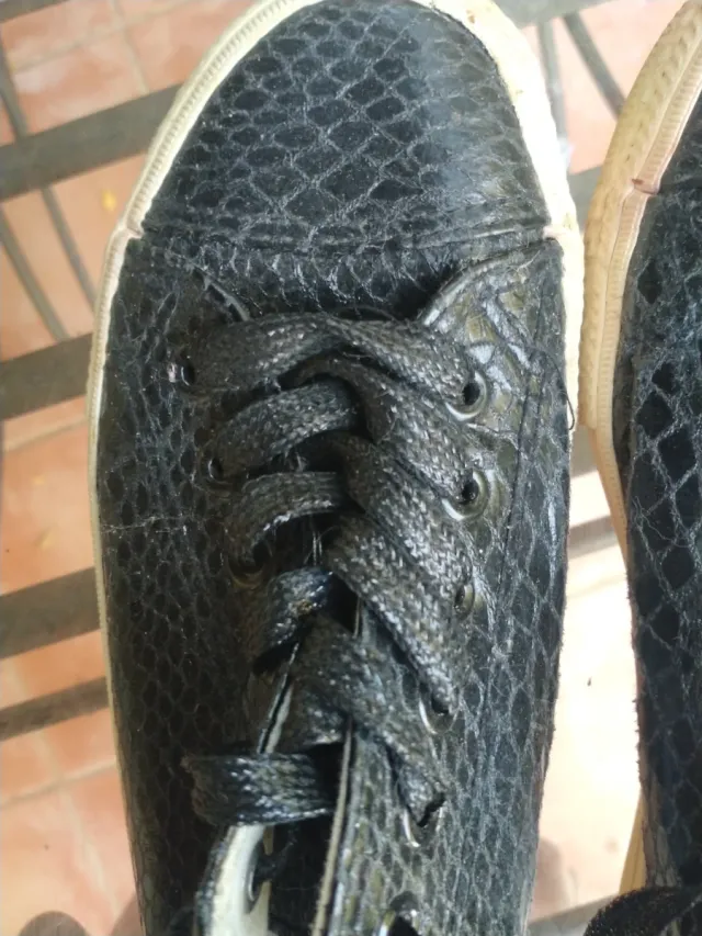 Zapatillas deportivas Kalasittu imita piel T.38