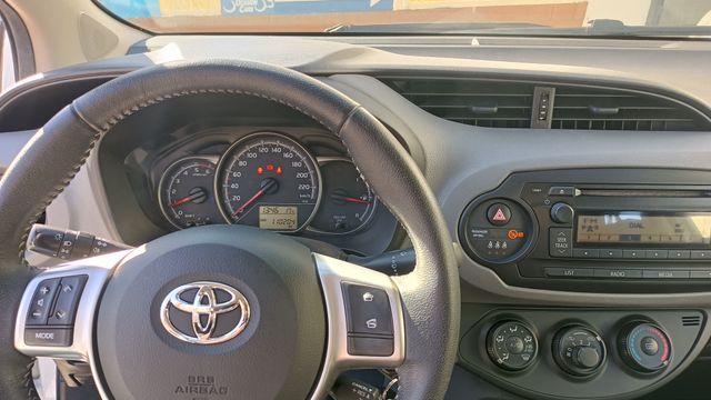 Toyota Yaris 1.4D4D - 90CV