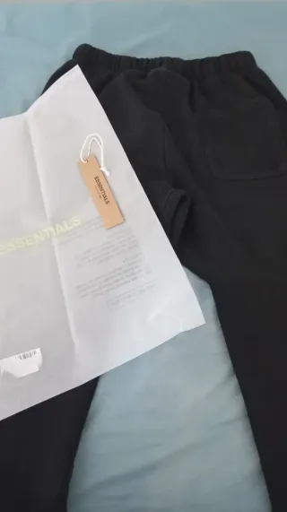 Pantalón Essentials 1977 Negro Talla L