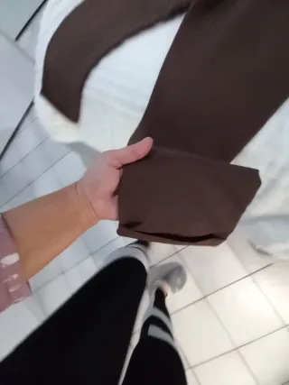 Pantaloni alla caviglia marroni