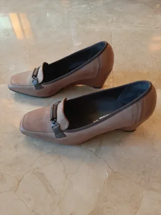Zapatos tacón piel Talla 38