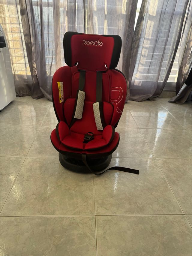 Silla de coche infantil Reecle roja