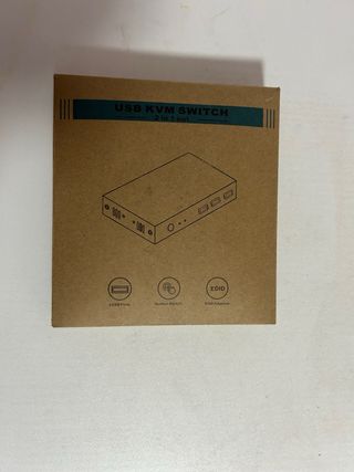 GREATHTEK KVM Switch USB 3.0 + Control Remoto