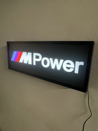 Insegna luminosa MPower BMW