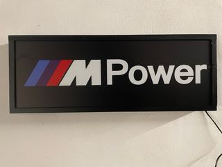 Insegna luminosa MPower BMW