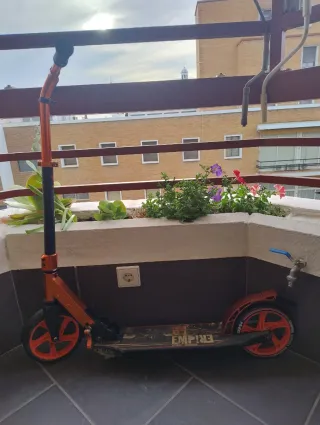 Patinete Empire Street Scooter