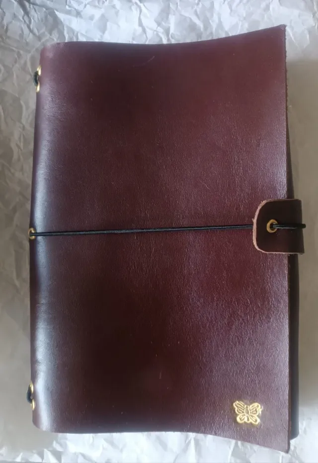 Funda Travelerbook Piel auténtica color Marrón