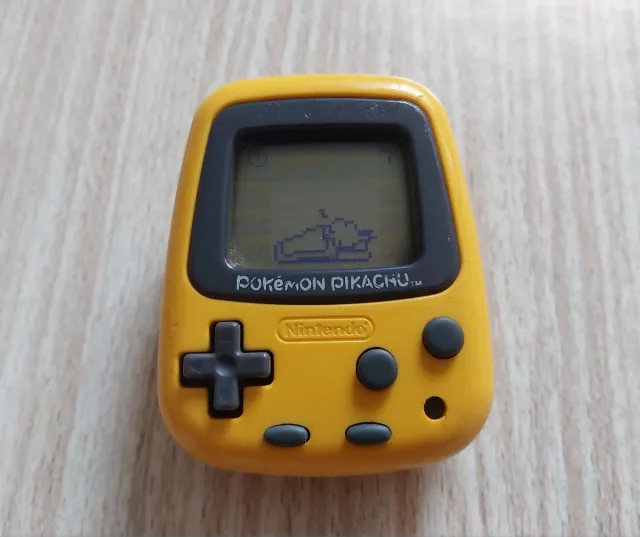 CONSOLA POKEMON PIKACHU PODOMETRO