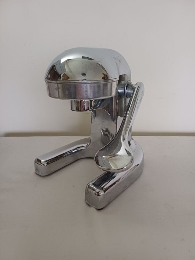 Exprimidor Vintage Metal Lima Naranja