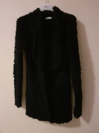 Cardigan nero effetto peloso
