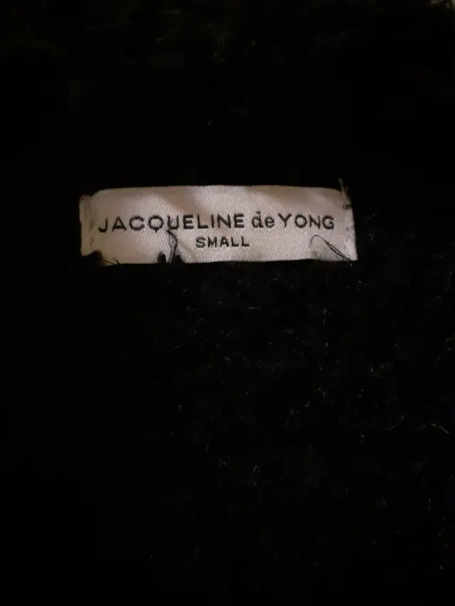 Cardigan nero effetto peloso