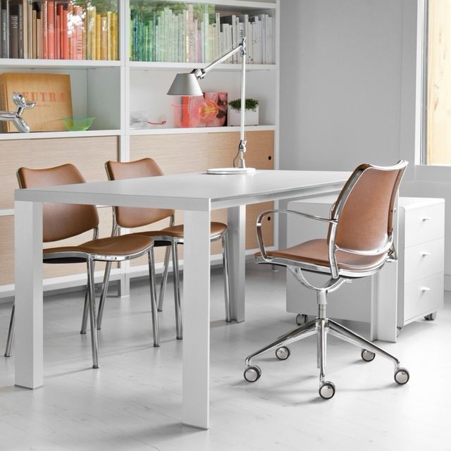 Mesa DENEB Stua. cristal y aluminio. Jesús Gasca.