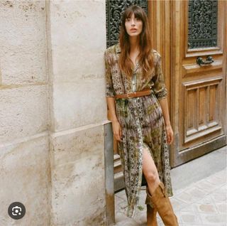 Vestido Zara estampado marrón y verde