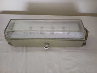 Luz de emergencia vintage bronce