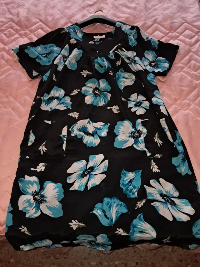 Se vende lote de ropa de  2 mano.