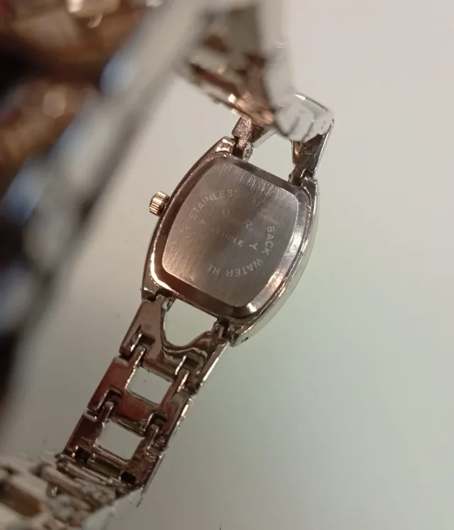 Reloj Tury People Plata y Blanco