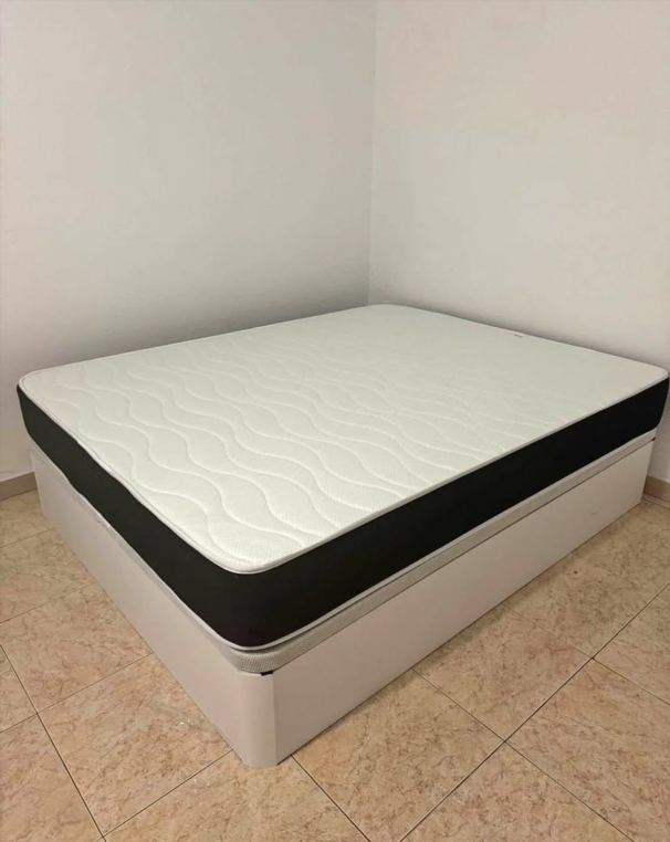 Canapés + colchões novos – montagem incluída