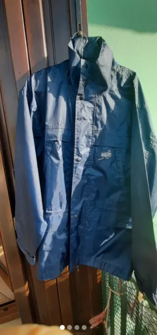 Giacca antivento uomo blu