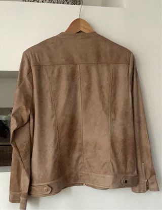 Cazadora El Corte Inglés efecto piel