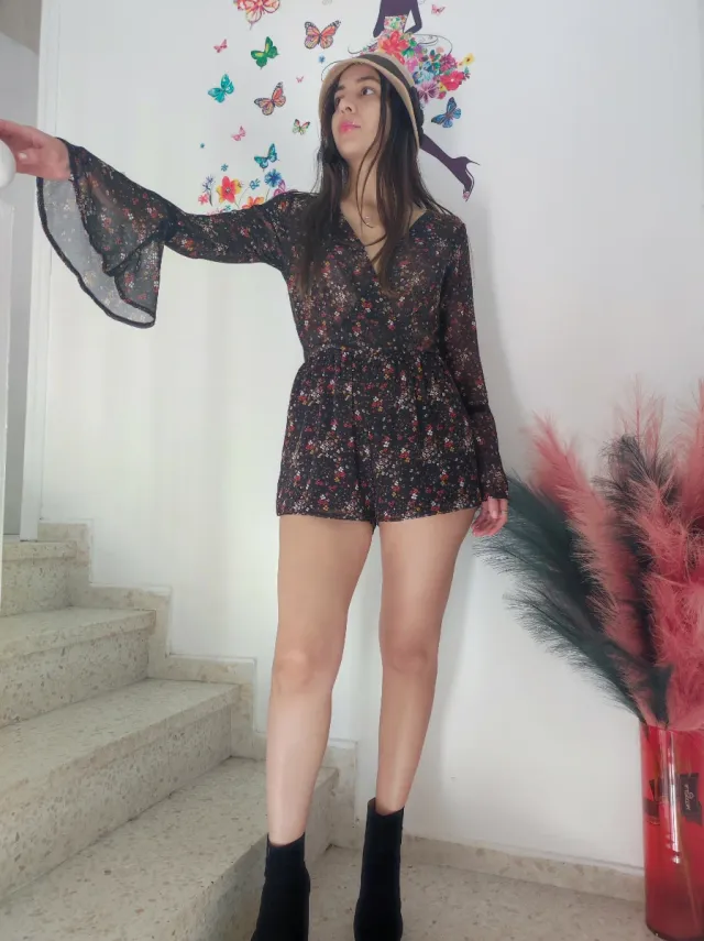 Mono corto estampado floral talla 36