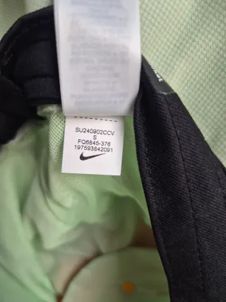 Sombrero Nike ACG Verde Talla S