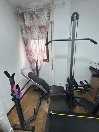 Cinta de correr y máquina multifunción