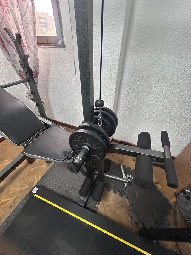 Cinta de correr y máquina multifunción